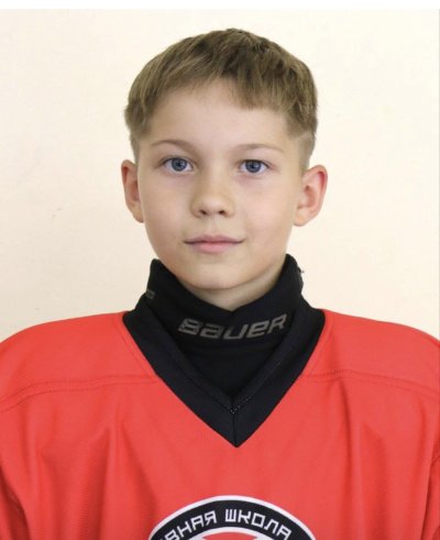 Ханин  Артем  Дмитриевич