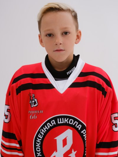 Мих  Никос  Артемович