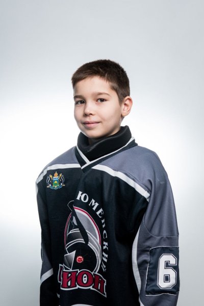 Мельников  Михаил  Артемович