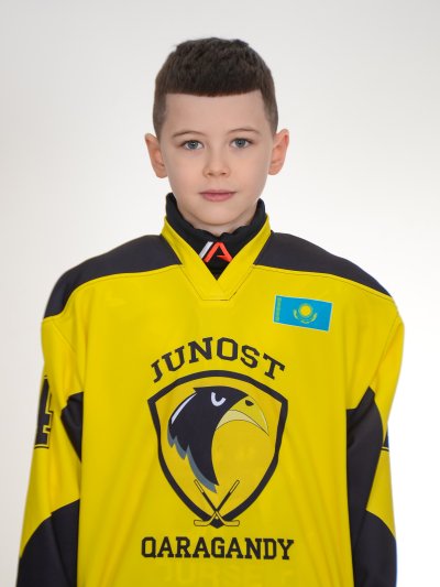 Павлюк  Артём  Владимирович