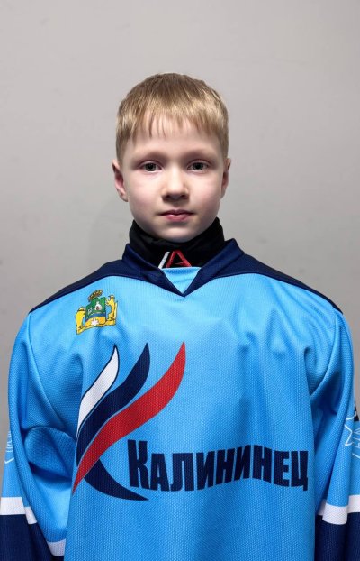 Перов  Максим  Евгеньевич