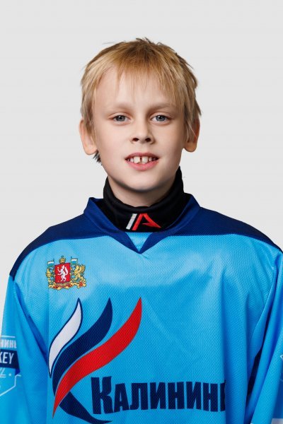 Ефремов  Максим  Дмитриевич