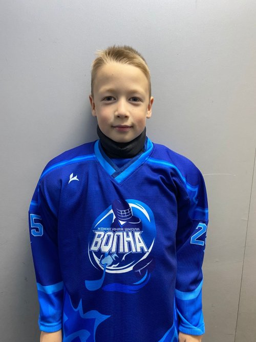 Абеуов  Эмиль  Дамирович