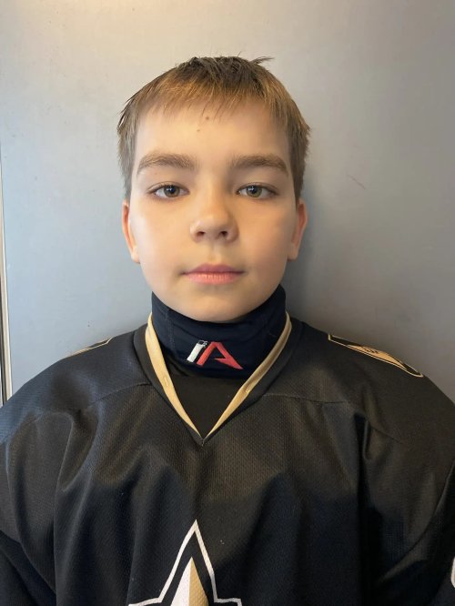 Холзаков  Яков  Евгеньевич